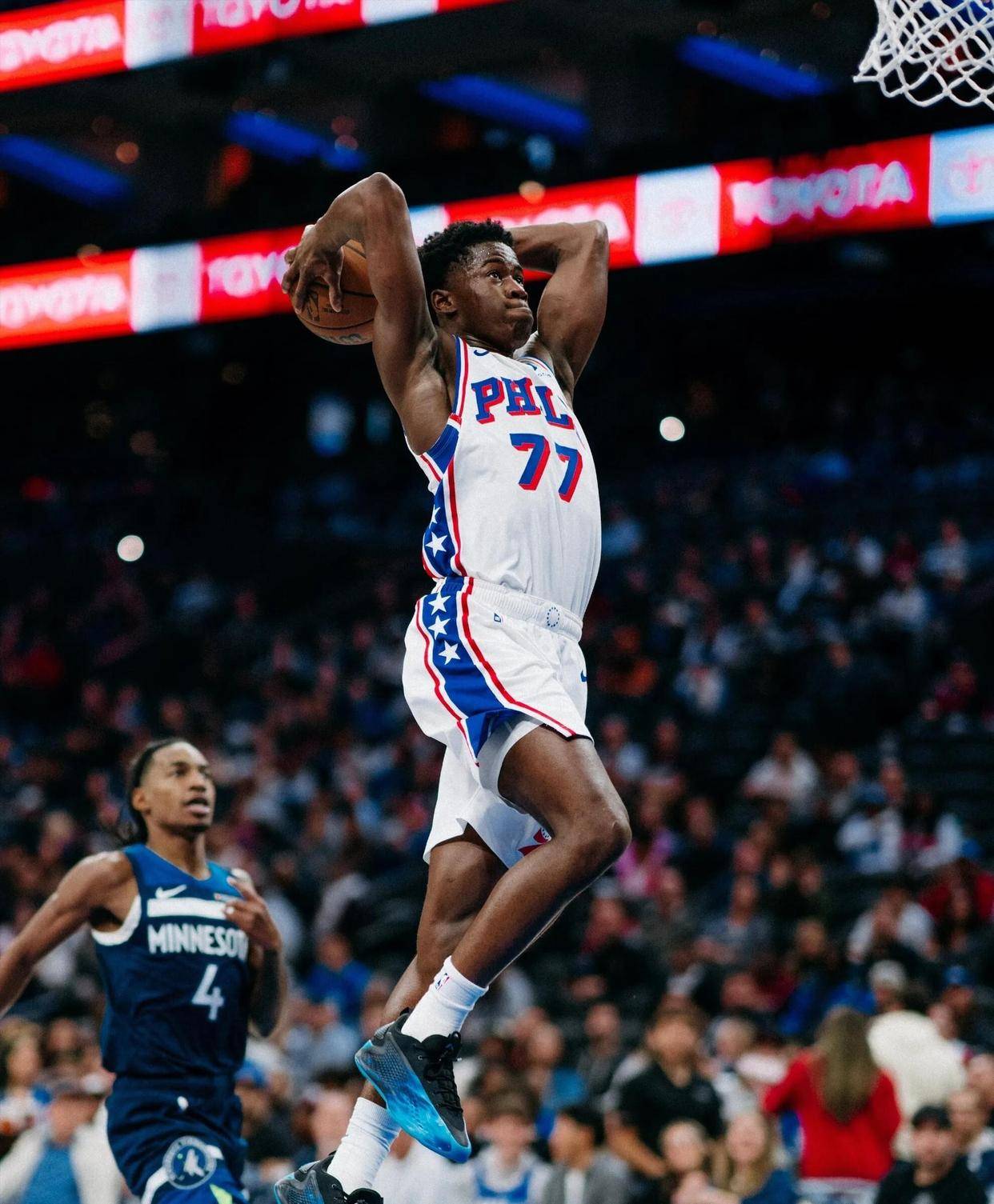 费城76人发布备战花絮,赛后完成体检,欧联任务艰巨,控场能力受关注的简单介绍 费城76人发布备战花絮,赛后完成体检,欧联任务艰巨,控场能力受关注的简单介绍