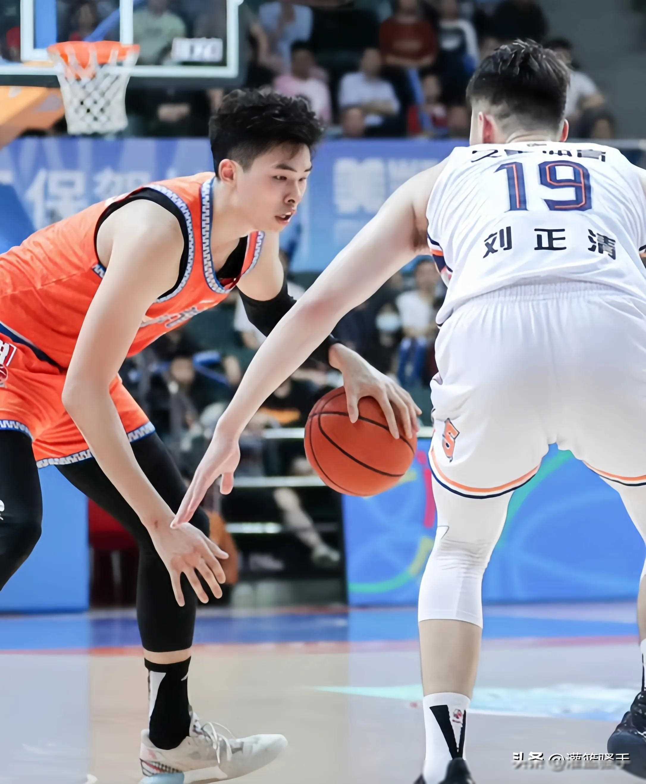 CBA常规赛倒计时，上海久事今晚状态回暖，细节引发关注，引发热议，资深球员宣示担当的简单介绍