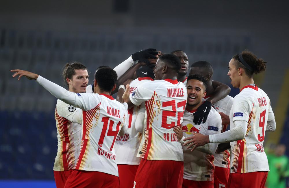 足球国足开除奖励远射必进卡叶辰笔趣阁